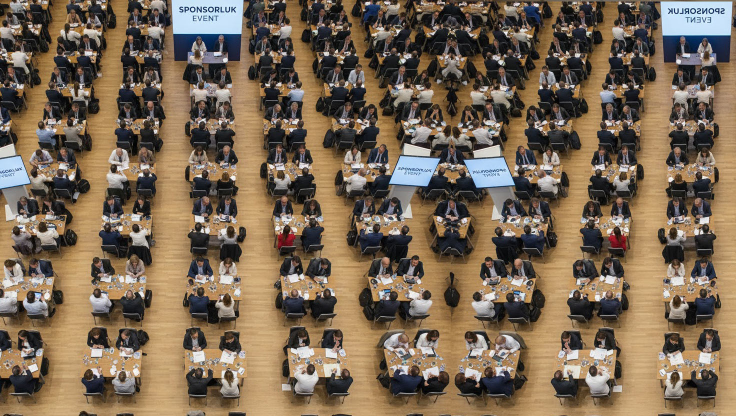 Slide 4 - Maxi Etkinlikler